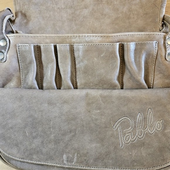 Pablo - Made in France - Brown Leather Messenger Style Crossbody Bag - Picture 10 of 16